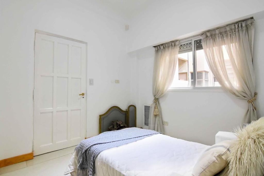 Dpto. En Recoleta: Calido, Proximo Y Confortable Buenos Aires Zewnętrze zdjęcie